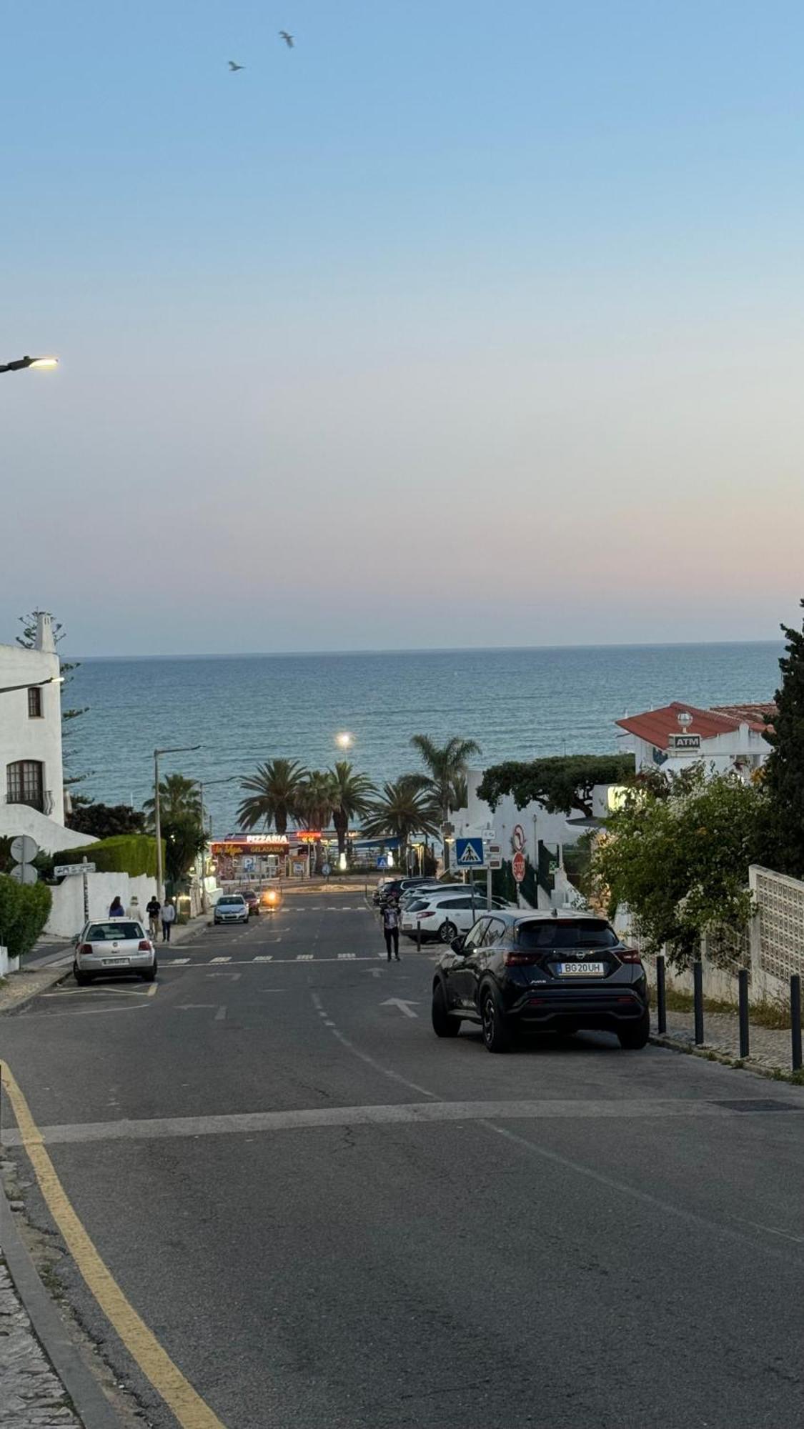 The Strip Oura * Albufeira
